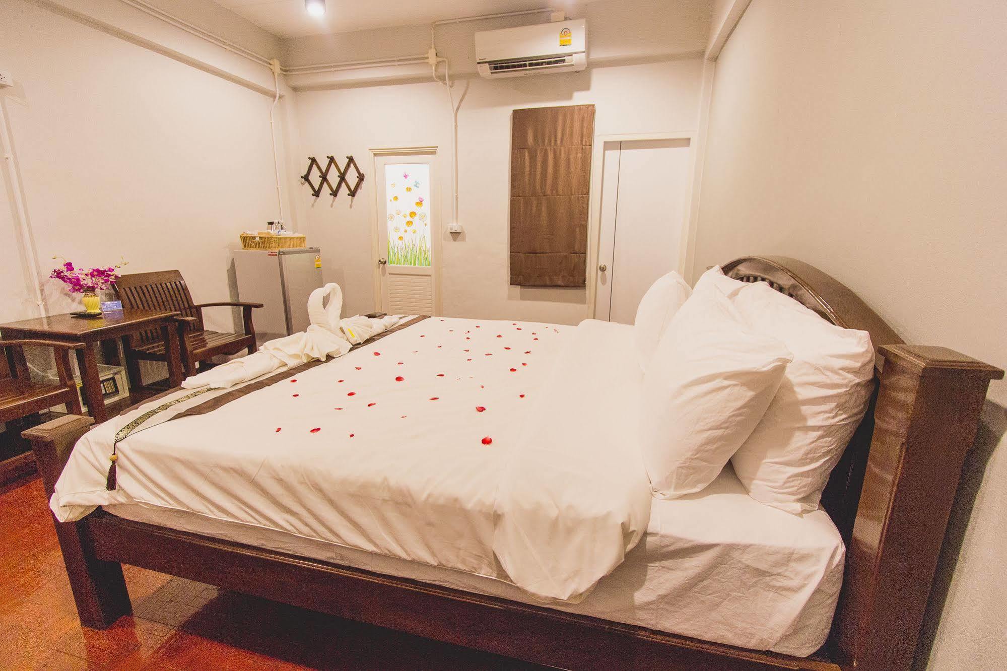 Sasima Bed And Breakfast Chiang Mai Buitenkant foto